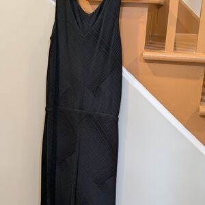 Elegant Black Sleeveless Dress